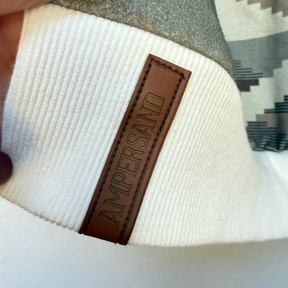 EUC Ampersand Avenue
SingleHood Sweatshirt-Mojave Desert - Picture 7 of 7